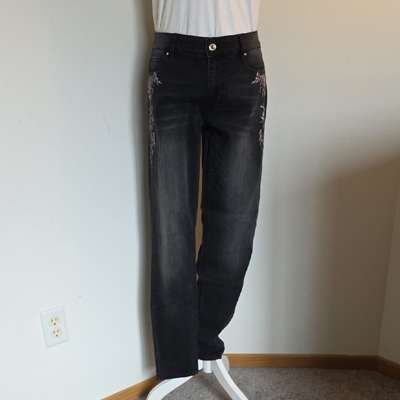 White House Black Market Denim - White House Black Market Jeggings with Floral Detail